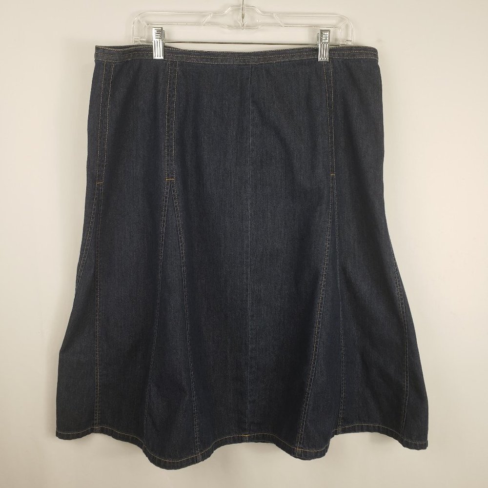 Liz Claiborne Blue Denim Jeans Flared Skirt Size14